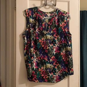 Floral sleeveless blouse